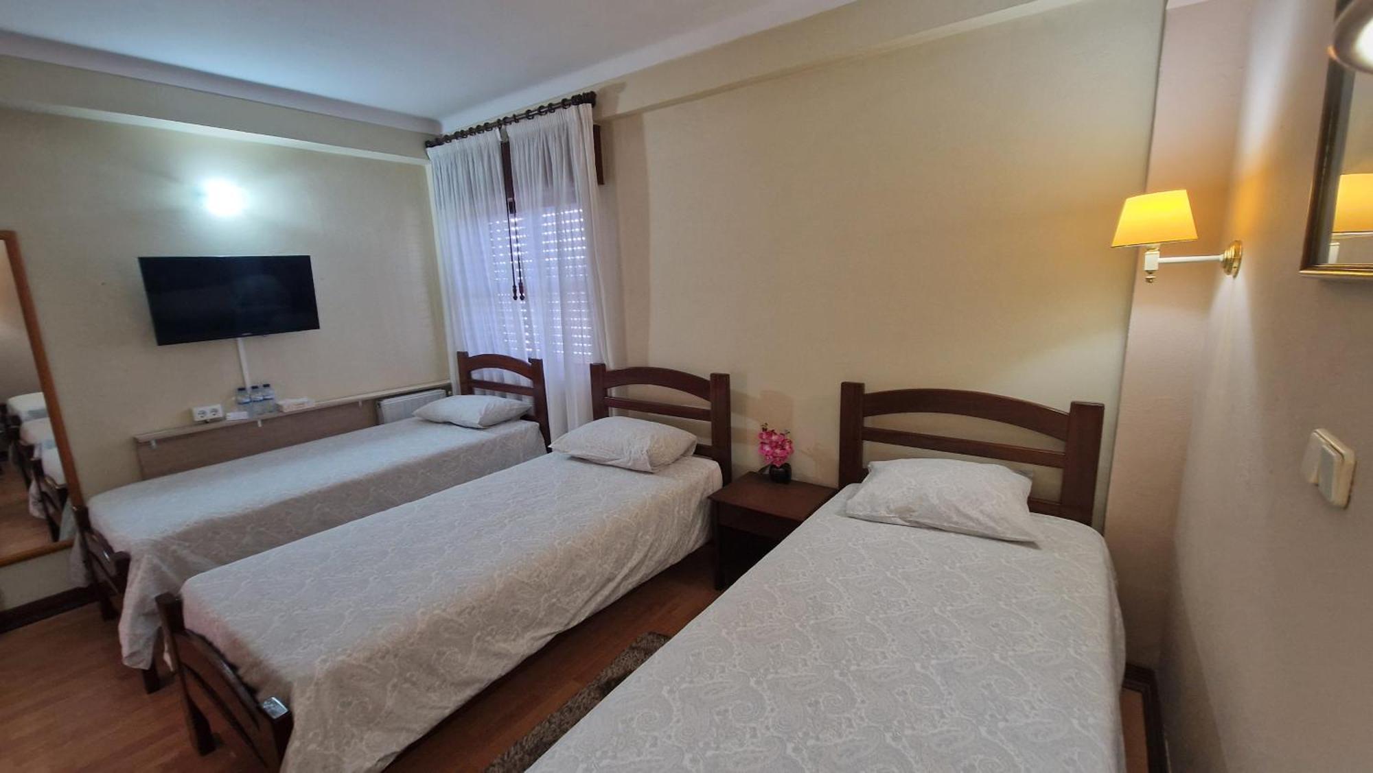 Hotel Peninsular 蒙特里尔 外观 照片